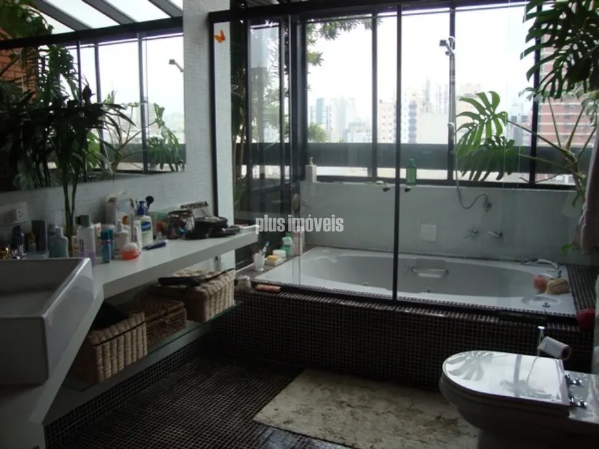 Foto 1 de Apartamento com 2 Quartos à venda, 180m² em Pinheiros, São Paulo