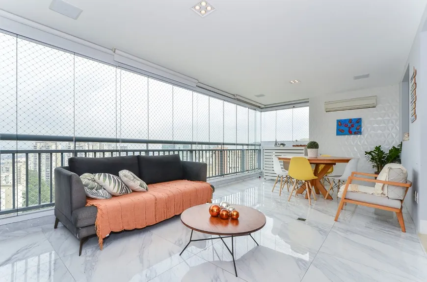 Foto 1 de Apartamento com 3 Quartos à venda, 122m² em Parque Santo Antônio, São Paulo