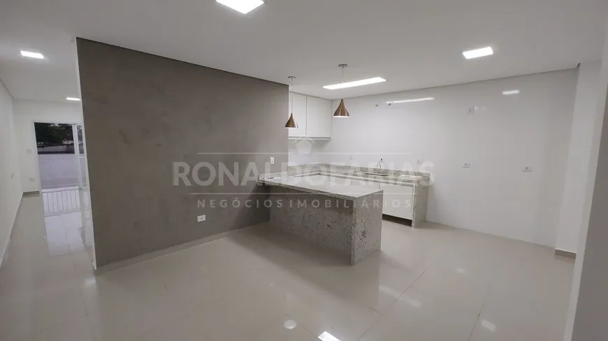 Foto 1 de Sobrado com 3 Quartos à venda, 229m² em Jardim Marajoara, São Paulo