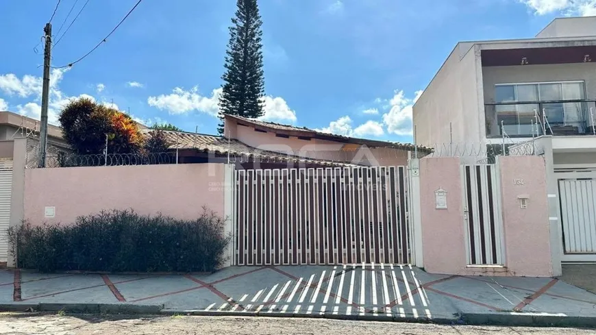 Foto 1 de Casa com 3 Quartos à venda, 232m² em Parque Santa Marta, São Carlos