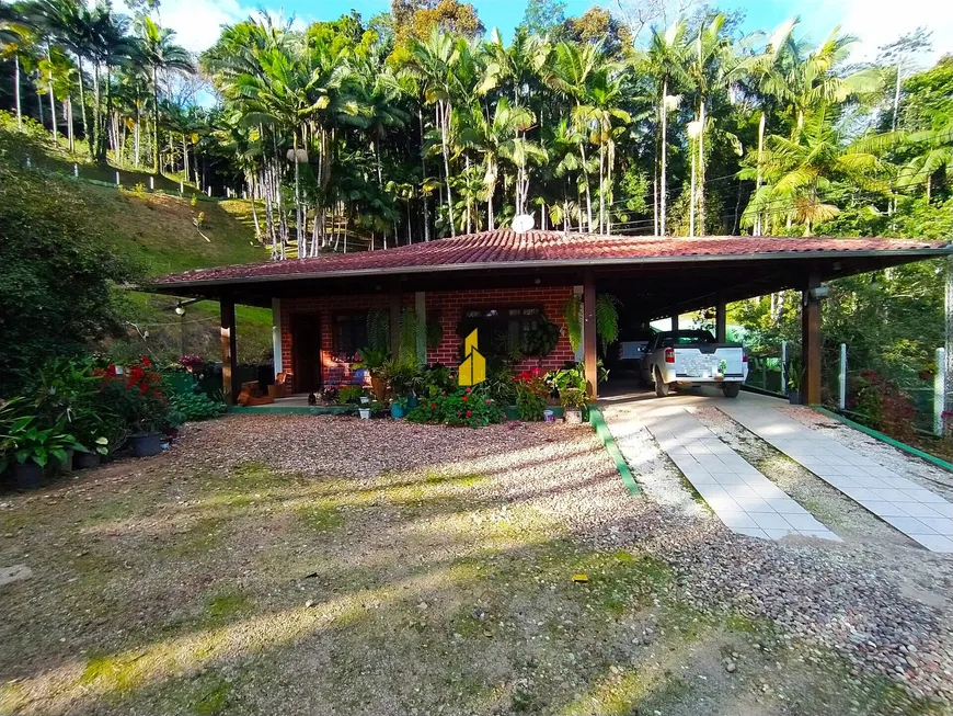 Foto 1 de Fazenda/Sítio com 4 Quartos à venda, 40000m² em Mulde, Timbó