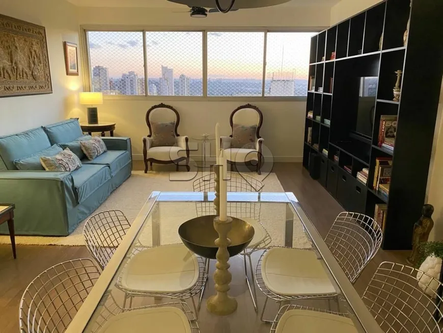 Foto 1 de Apartamento com 3 Quartos à venda, 130m² em Vila Madalena, São Paulo