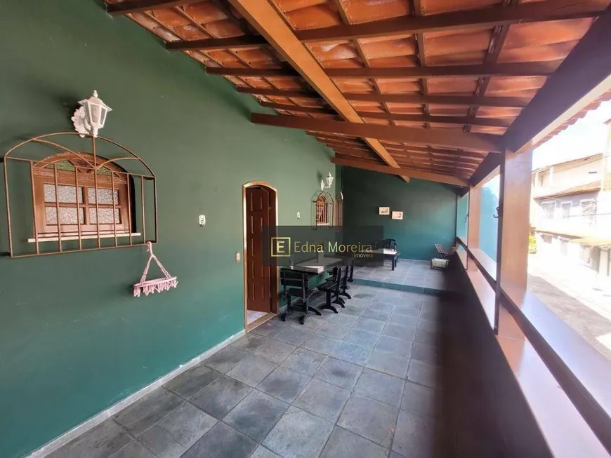 Foto 1 de Casa com 5 Quartos para alugar, 160m² em Braga, Cabo Frio