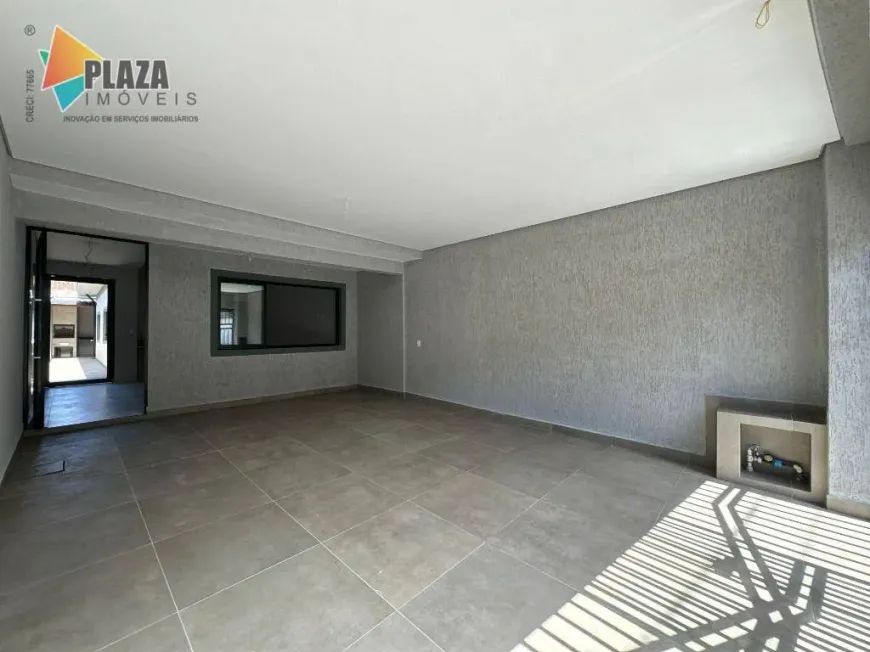 Foto 1 de Casa com 2 Quartos à venda, 85m² em Canto do Forte, Praia Grande