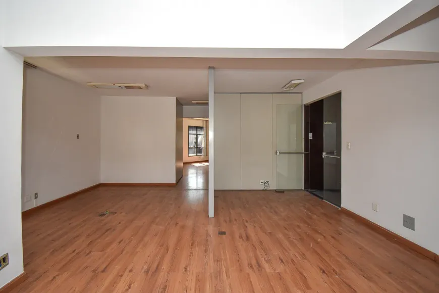 Foto 1 de Sala Comercial para alugar, 150m² em Lourdes, Belo Horizonte