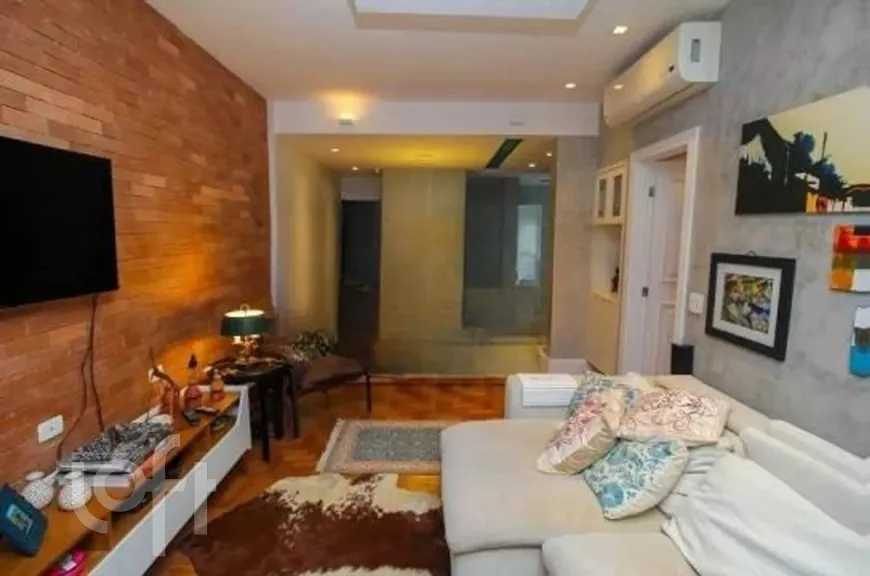 Foto 1 de Apartamento com 2 Quartos à venda, 80m² em Botafogo, Rio de Janeiro