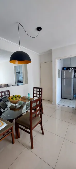 Foto 1 de Apartamento com 2 Quartos à venda, 52m² em Capão Redondo, São Paulo