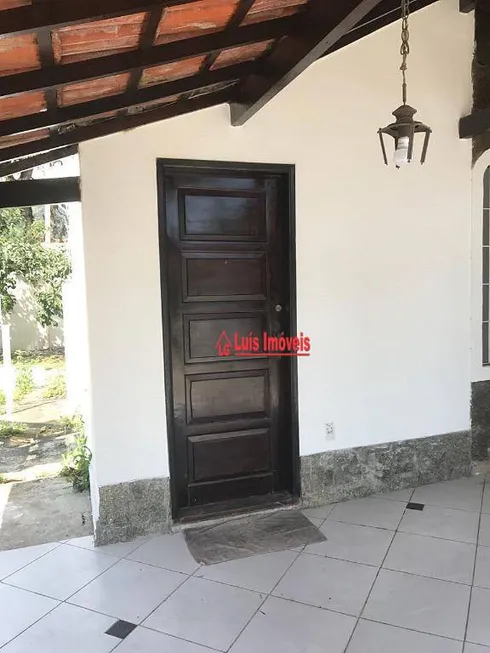 Foto 1 de Casa com 4 Quartos à venda, 280m² em Piratininga, Niterói