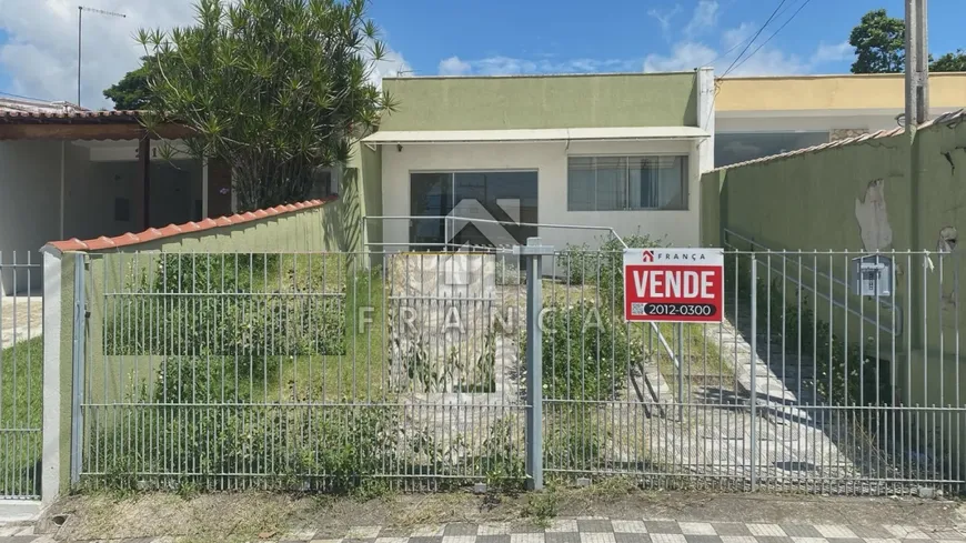 Foto 1 de Casa com 4 Quartos à venda, 200m² em Vila Pinheiro, Jacareí