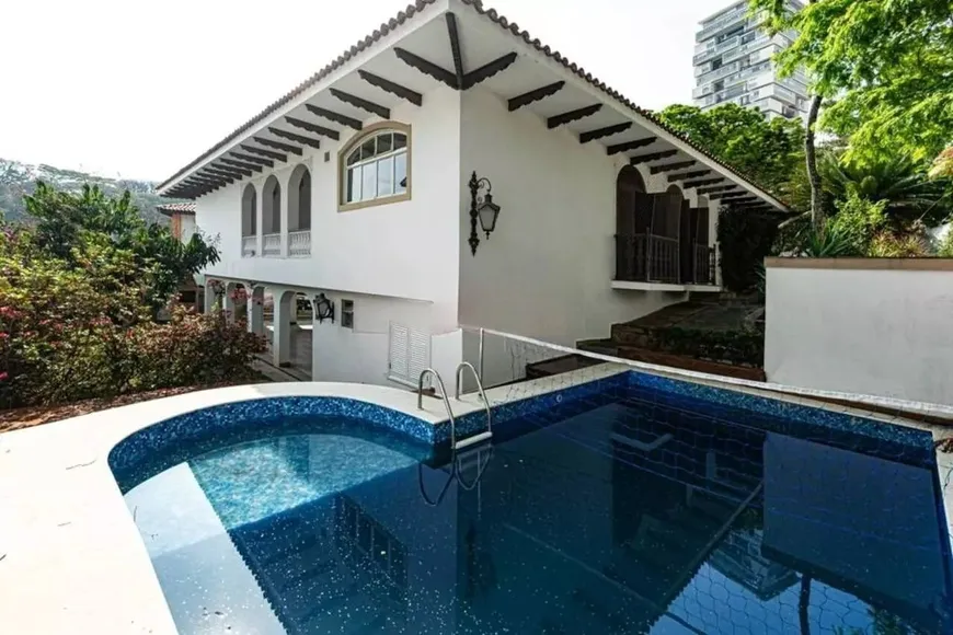 Foto 1 de Casa com 4 Quartos para venda ou aluguel, 347m² em Alto da Lapa, São Paulo