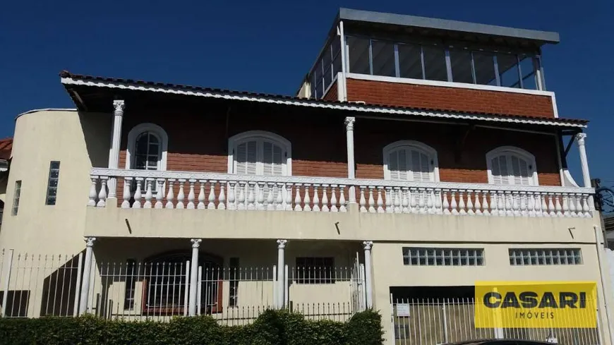 Foto 1 de Casa com 4 Quartos à venda, 275m² em Santa Paula, São Caetano do Sul