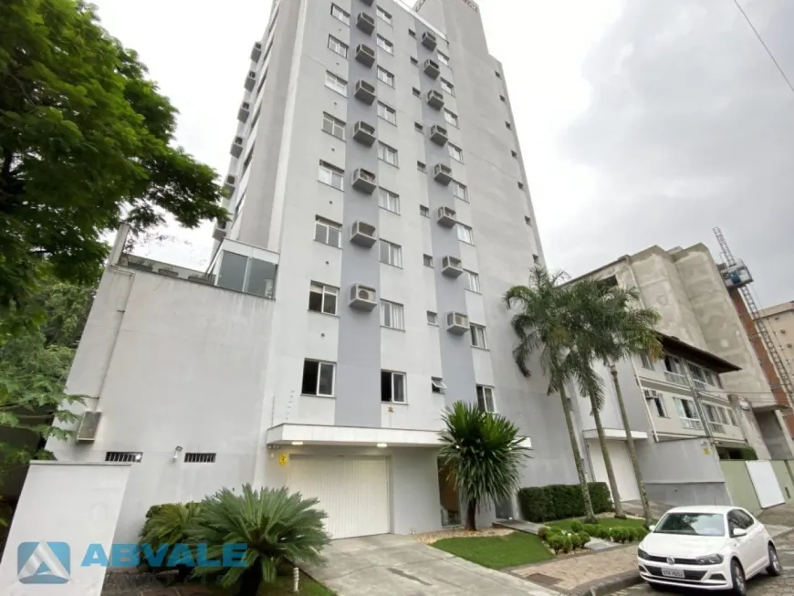 Foto 1 de Apartamento com 2 Quartos para alugar, 73m² em Vila Nova, Blumenau