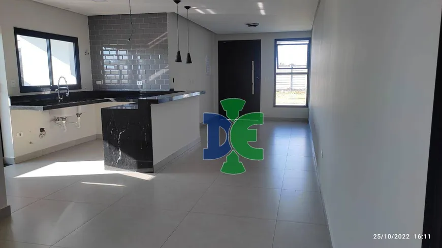 Foto 1 de Casa de Condomínio com 3 Quartos à venda, 127m² em Jardim Jacinto, Jacareí