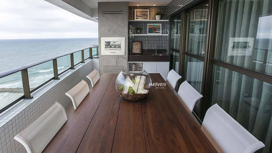 Foto 1 de Apartamento com 4 Quartos à venda, 280m² em Areia Preta, Natal
