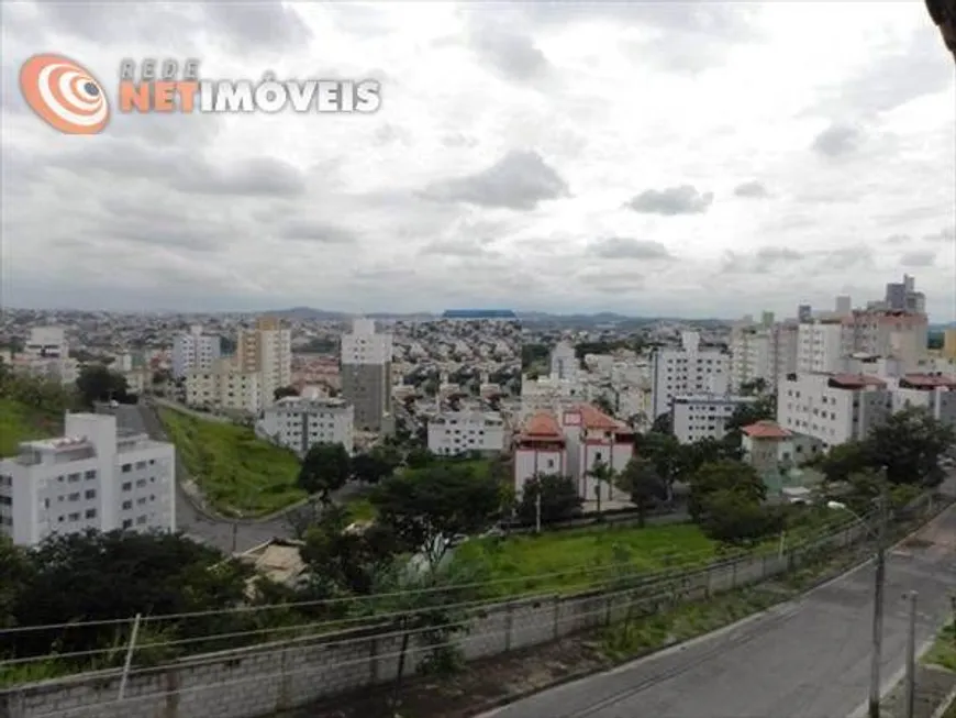 Foto 1 de Casa com 3 Quartos à venda, 141m² em Manacás, Belo Horizonte