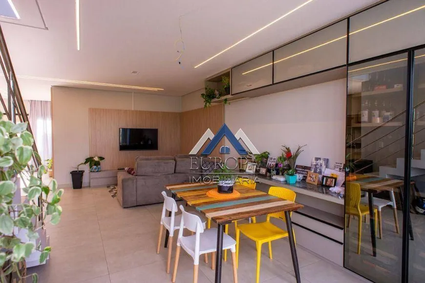 Foto 1 de Casa de Condomínio com 3 Quartos à venda, 186m² em Gleba Fazenda Palhano, Londrina