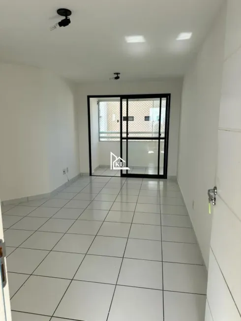 Foto 1 de Apartamento com 2 Quartos à venda, 58m² em Ponta Negra, Natal