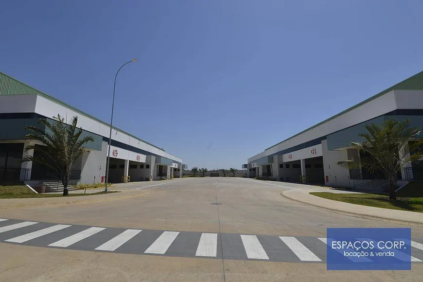 Foto 1 de Galpão/Depósito/Armazém para alugar, 2732m² em Cajuru do Sul, Sorocaba