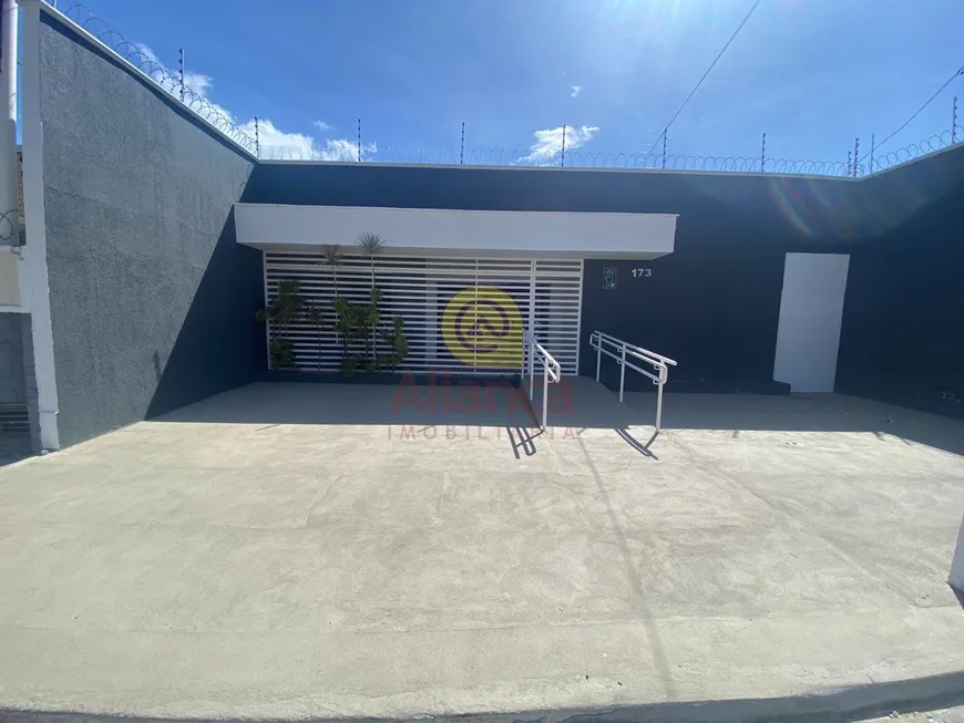 Foto 1 de Prédio Comercial para alugar, 350m² em Petrópolis, Natal