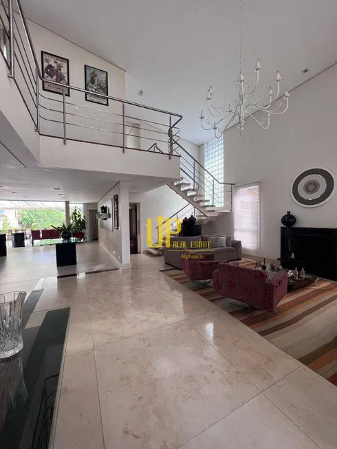 Foto 1 de Casa de Condomínio com 3 Quartos para venda ou aluguel, 500m² em Alphaville, Santana de Parnaíba