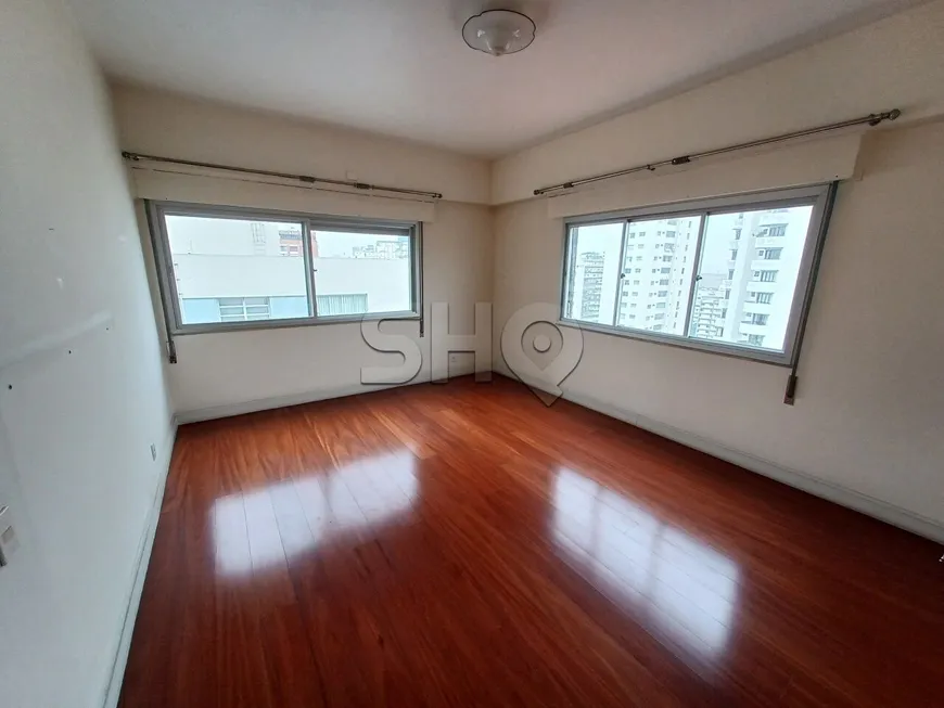 Foto 1 de Apartamento com 2 Quartos à venda, 182m² em Higienópolis, São Paulo