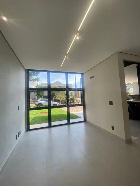 Foto 1 de Casa de Condomínio com 4 Quartos para alugar, 225m² em Esperanca, Londrina