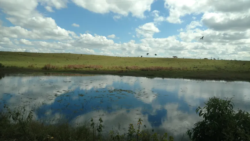 Foto 1 de Lote/Terreno à venda, 20000m² em Zona Rural, Cordisburgo