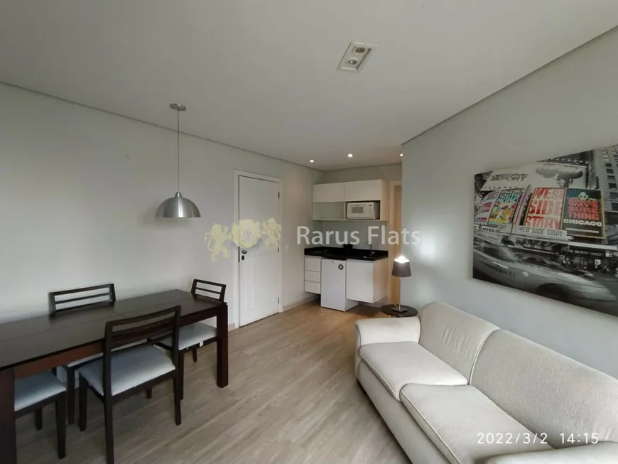 Foto 1 de Flat com 1 Quarto para alugar, 45m² em Morumbi, São Paulo