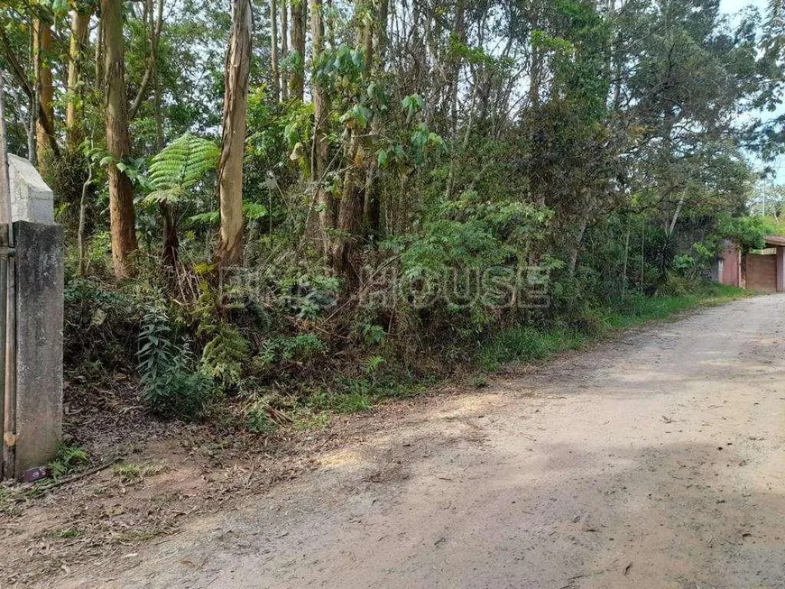 Foto 1 de Lote/Terreno à venda, 1550m² em Invernada, Embu das Artes