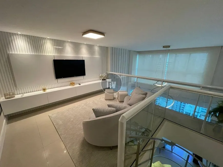 Foto 1 de Apartamento com 4 Quartos à venda, 225m² em Centro, Balneário Camboriú