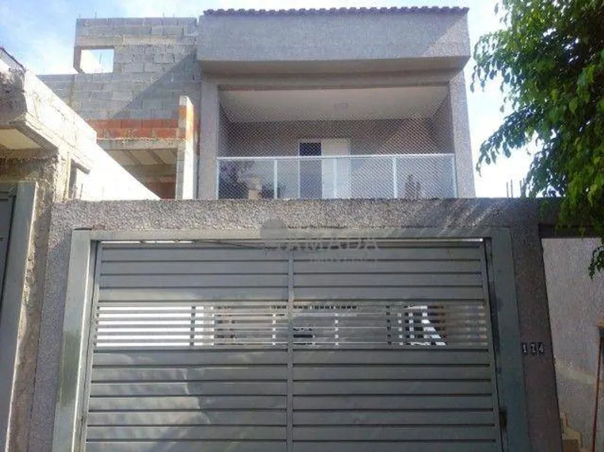 Foto 1 de Sobrado com 3 Quartos à venda, 400m² em Vila Carmosina, São Paulo