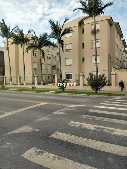 Foto 1 de Apartamento com 2 Quartos à venda, 55m² em Centro, Pelotas