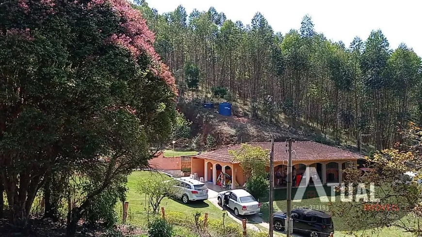 Foto 1 de Fazenda/Sítio com 3 Quartos à venda, 300m² em , Nazaré Paulista