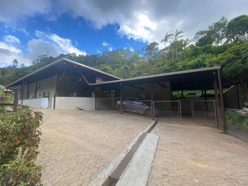 Foto 1 de Fazenda/Sítio com 3 Quartos à venda, 120m² em , Marechal Floriano