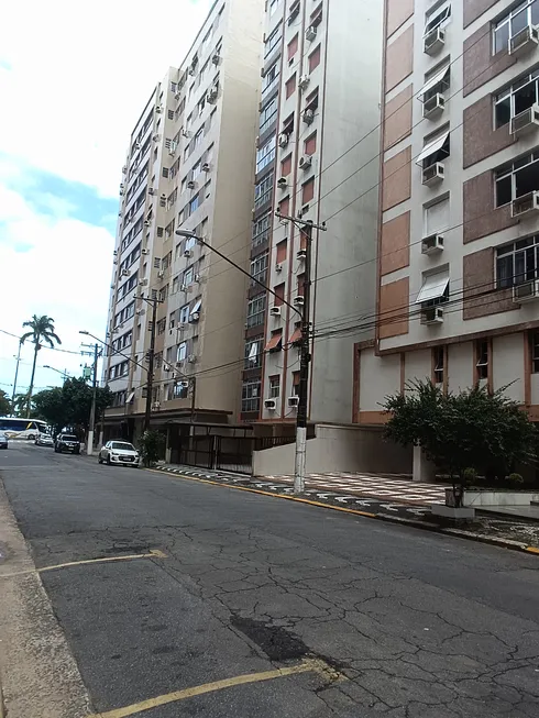 Foto 1 de Apartamento com 3 Quartos para alugar, 146m² em Ponta da Praia, Santos