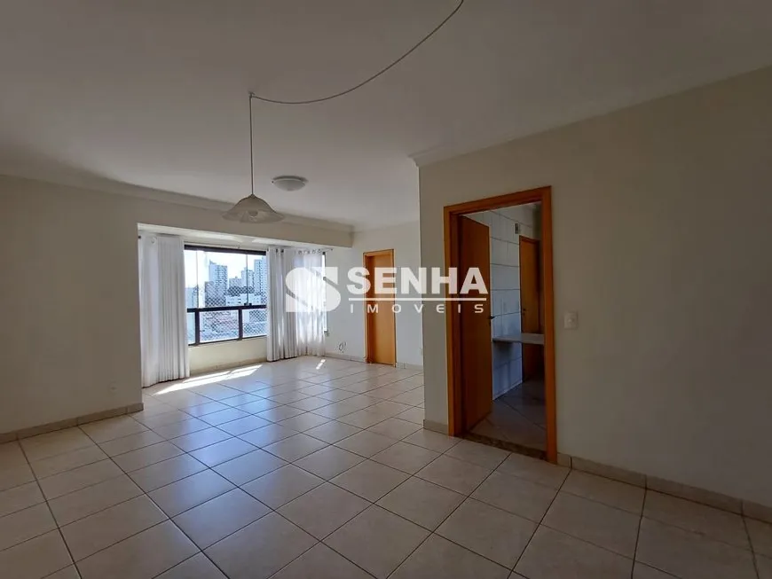 Foto 1 de Apartamento com 3 Quartos para alugar, 202m² em Saraiva, Uberlândia