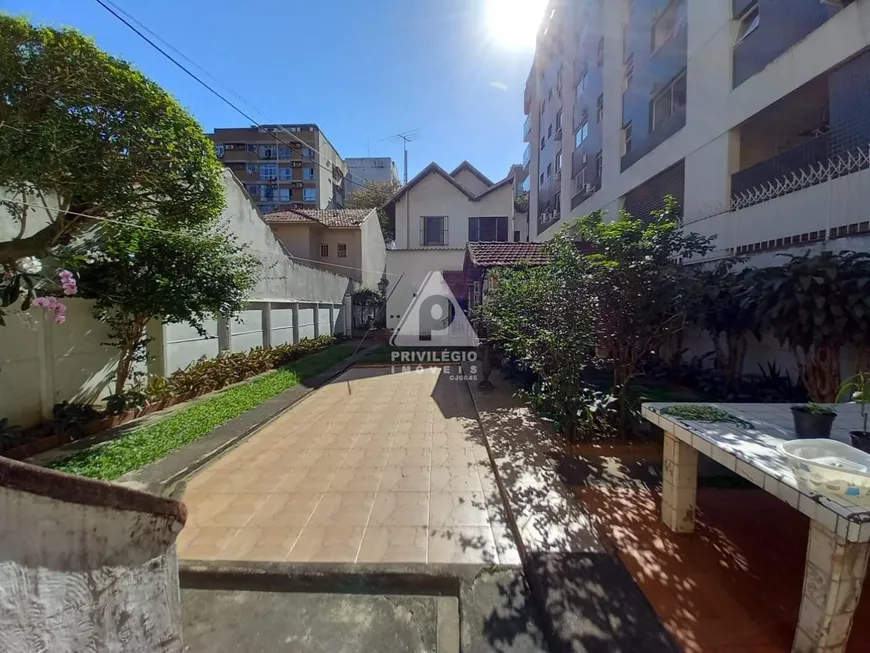 Foto 1 de Casa com 4 Quartos à venda, 396m² em Jardim Botânico, Rio de Janeiro