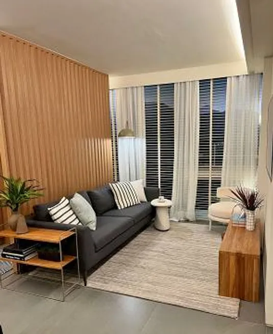 Foto 1 de Apartamento com 2 Quartos à venda, 54m² em Barra da Tijuca, Rio de Janeiro