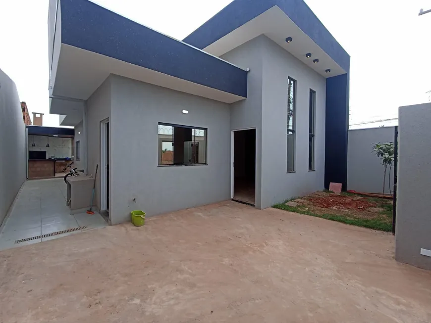 Foto 1 de Casa com 3 Quartos à venda, 90m² em Jardim Morenao, Campo Grande