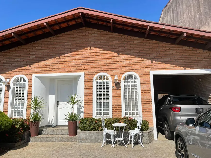 Foto 1 de Casa com 3 Quartos à venda, 177m² em Nova Campinas, Campinas