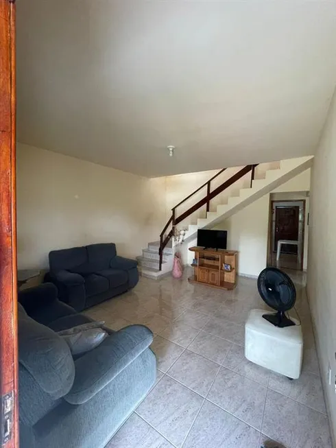 Foto 1 de Casa com 5 Quartos à venda, 160m² em Itauna, Saquarema