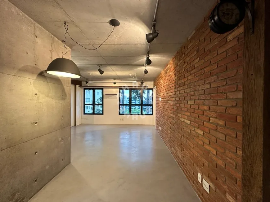 Foto 1 de Apartamento com 2 Quartos à venda, 70m² em Morumbi, São Paulo