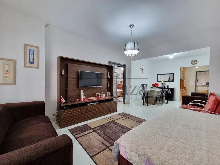 Foto 1 de Apartamento com 3 Quartos à venda, 150m² em Parque Industrial, São José dos Campos
