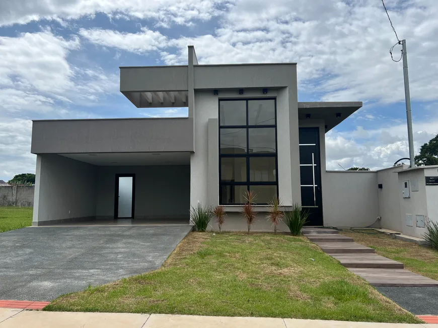 Foto 1 de Casa de Condomínio com 3 Quartos à venda, 150m² em Parqville Pinheiros, Aparecida de Goiânia