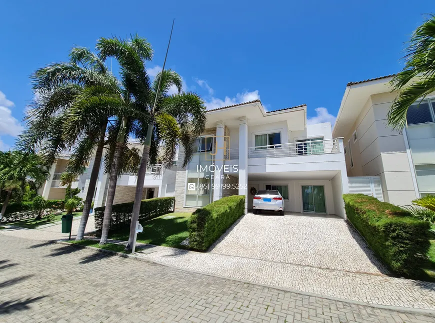 Foto 1 de Casa de Condomínio com 6 Quartos à venda, 400m² em De Lourdes, Fortaleza