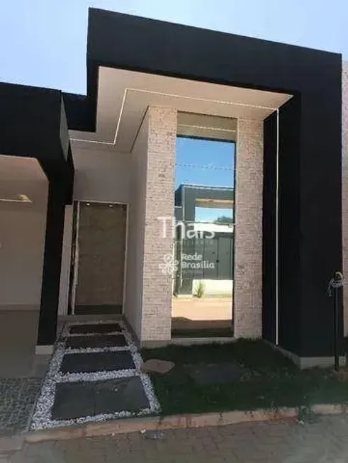 Foto 1 de Casa de Condomínio com 3 Quartos à venda, 245m² em Setor Habitacional Arniqueira, Brasília