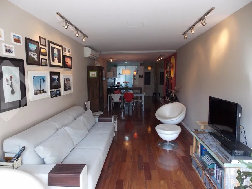 Foto 1 de Apartamento com 2 Quartos à venda, 87m² em São João, Porto Alegre