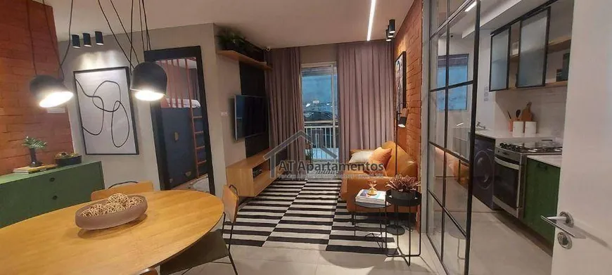 Foto 1 de Apartamento com 2 Quartos à venda, 45m² em São Cristóvão, Rio de Janeiro