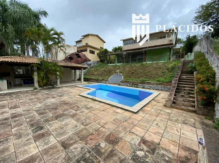 Foto 1 de Casa com 3 Quartos à venda, 835m² em Patamares, Salvador