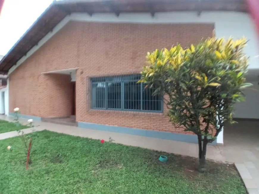 Foto 1 de Imóvel Comercial com 4 Quartos para venda ou aluguel, 360m² em Jardim Apolo, São José dos Campos